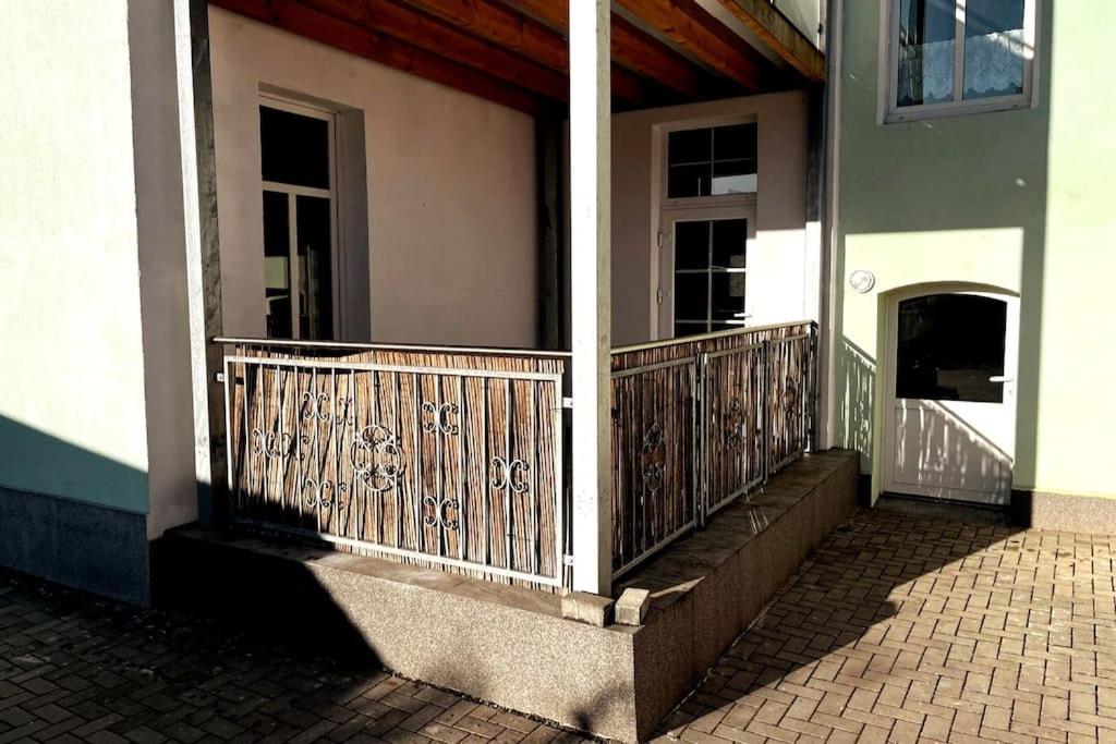 Apartment Fuer Bis Zu 7 Personen Mit Balkon Halberstadt Eksteriør bilde