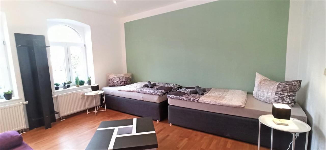Apartment Fuer Bis Zu 7 Personen Mit Balkon Halberstadt Eksteriør bilde