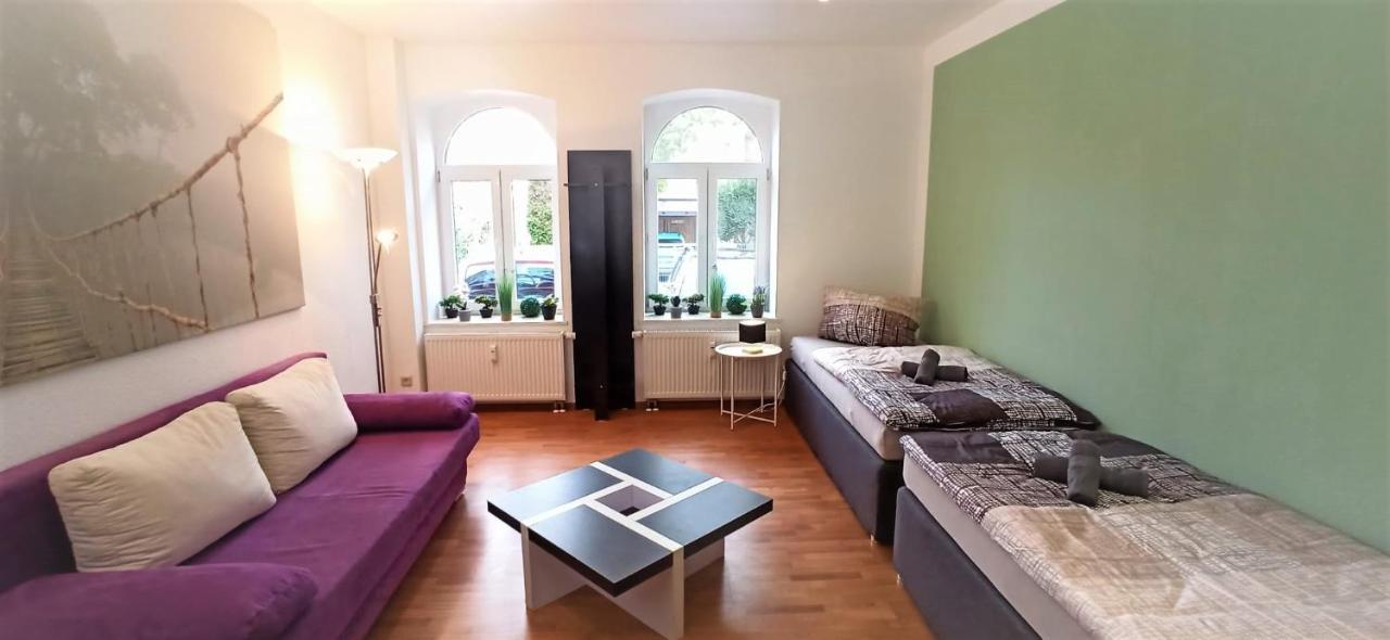 Apartment Fuer Bis Zu 7 Personen Mit Balkon Halberstadt Eksteriør bilde